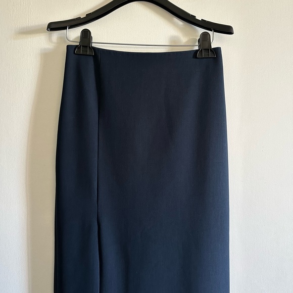 Elizabeth and James Navy Blue Avita High Waisted Skirt with Slit size 2 EUC - Picture 5 of 10